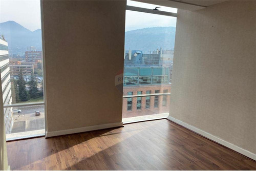 Imagen 9 de 16 de Arriendo Oficina Estoril - 3 Espacios - 2 Baños