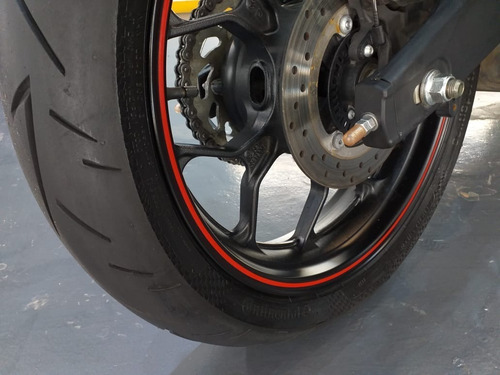 Yamaha R3