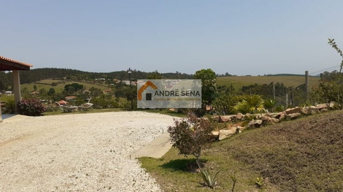 Imagem 6 de 26 de Excelente Chácara Em Guararema Com Casa Térrea Com 03 Dormitórios , Sendo 01 Suíte - Piscina - Churrasqueira - Pomar - Quarto De Hóspede - Vista Panorâmica - Sp - Ch0004_asi