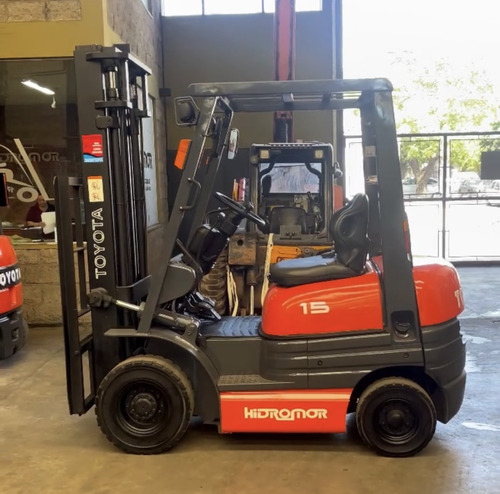 Imagen 15 de 15 de Autoelevador Toyota Nafta 1.5tn