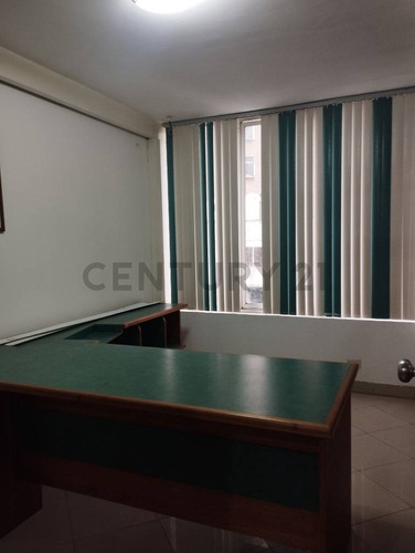 Alquiler De Una Oficina Espaciosa En El Corazón De Alta Vista, Edificio Talium