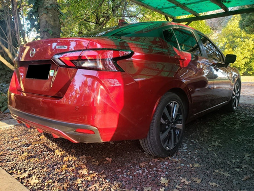Imagen 8 de 17 de Nissan Versa 1.6 Exclusive Cvt