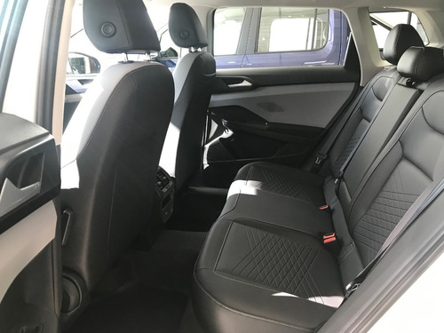 Imagen 20 de 25 de Volkswagen Taos 1.4 250 Tsi Comfortline At #34