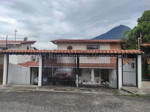 Casa En Venta En El Marques  Mls 24-10650 Ab