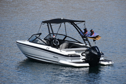 Lancha Geuna F212 Supreme Con Mercury 150hp Xl 4 Tiempos