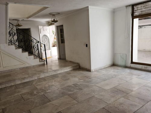 Imagen 14 de 14 de Casa Ideal Para Oficina En Venta En Carretas Qro