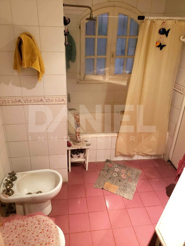 Venta Retasado !!!! Excelente Chalet Sobre Lote De 10 X 40.
