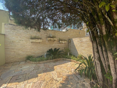 Imagem 28 de 28 de Casa Conta Com 04 Dormitórios Climatizados, Sendo 01 Suíte, Região Central De Blumenau - 35712443v