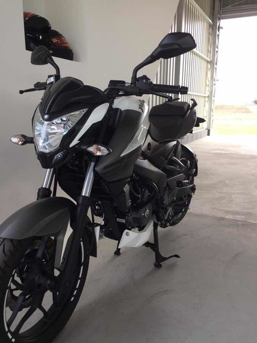 Imagen 6 de 19 de Bajaj Pulsar 200