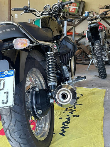 Imagen 3 de 22 de Moto Guzzi V7 Iii Special