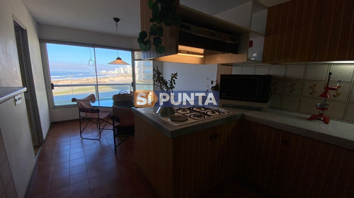 Imagen 12 de 30 de Apartamento En Playa Brava A La Venta