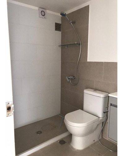 Venta Con Renta!!! No Paga Irpf! 1 Dormitorio Al Frente!