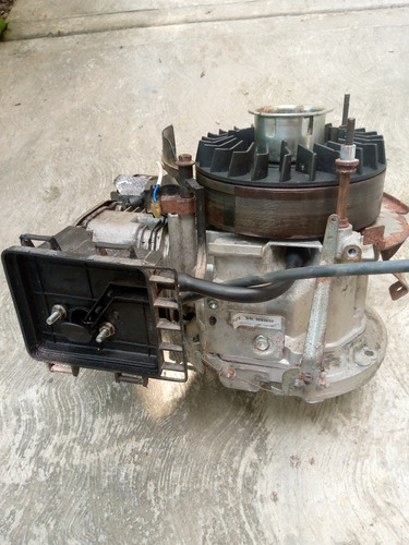 Vendo Motor De Cortadora De Grama Usado Buen Estado 