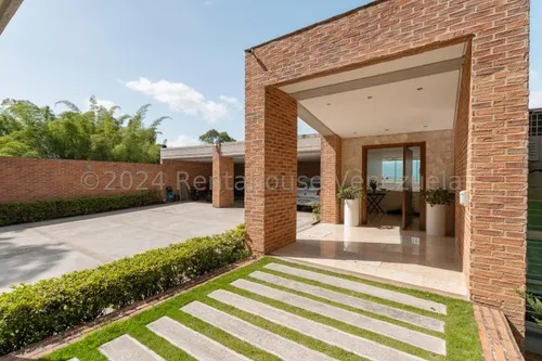Casa En Venta En Alto Hatillo Gi