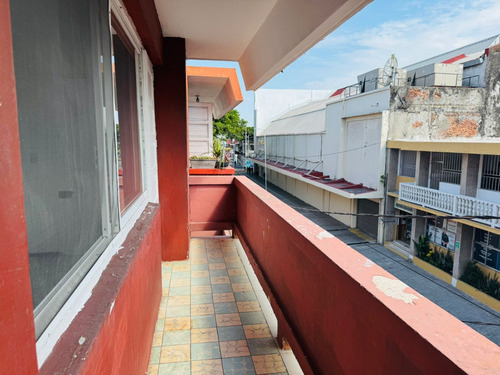 Departamento En Venta En Veracruz Col. Centro Sobre Madero.