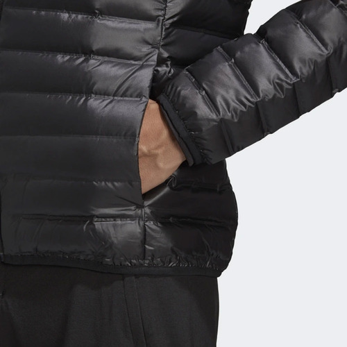 Campera adidas Varilite Ho Jkt Black Noir Bq7782