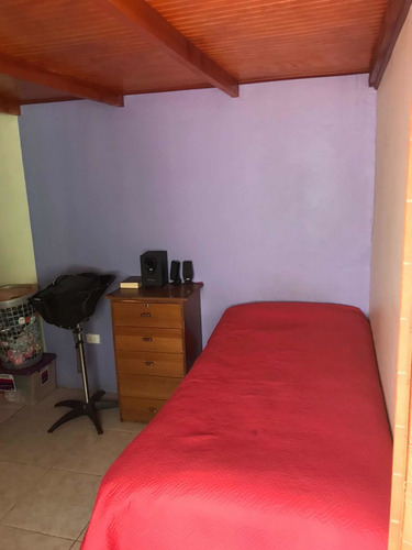 Imagen 14 de 19 de Casa En Comuna La Reina, Villa La Reina, Cuenta Con 2 Casas
