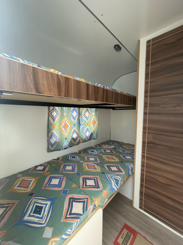Casa Rodante Camelia 350 Para Cuatro Personas Usada