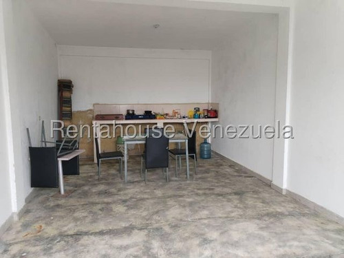 Casa Super Potencial Para Hacer Tu Mejor Inversión A 200m De La Playa 25-14684