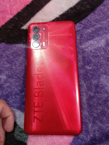Zte V40 Vita Liberado Rojo (Usado)