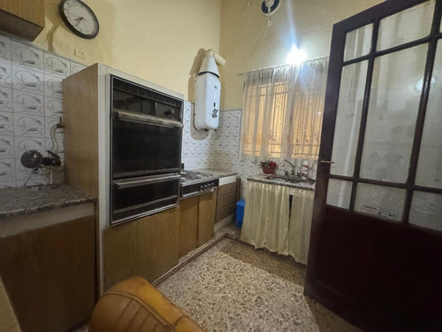 Venta De Casa 7 Ambientes En Avellaneda