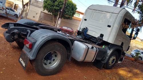 Imagem 6 de 10 de Scania P310