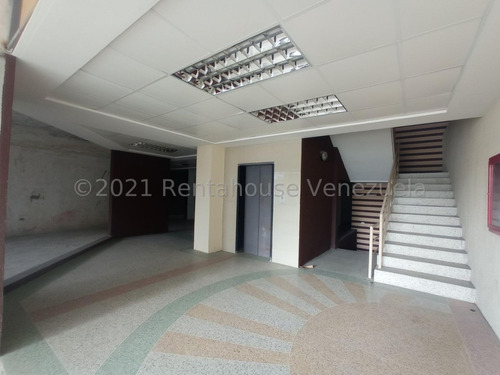 Imagen 13 de 17 de Local Comercial En Venta En Maracay Zona Centro 22-14148 Jcm