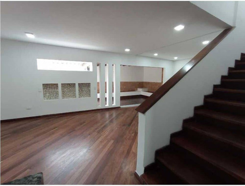 Imagen 11 de 18 de Mh Townhouse Valles De Camoruco