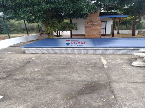 En Venta Parcela Con Hermosa Casa Lista Para Disfrutar En El Parcelamiento Marite En Chichiriviche