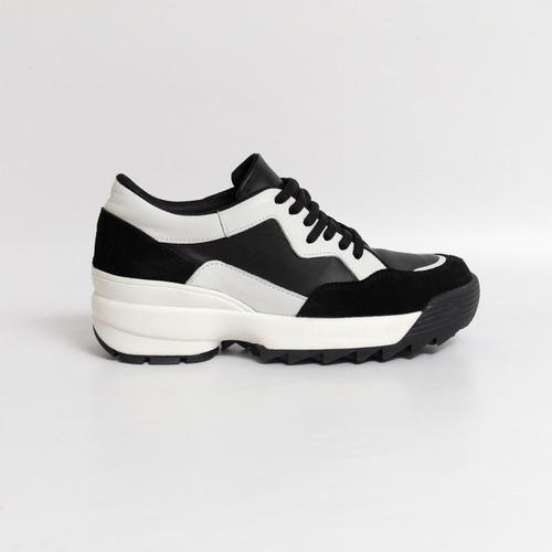 Imagen 3 de 5 de Zapatillas Mujer Plataforma Cuero Urbano Bettona Eve