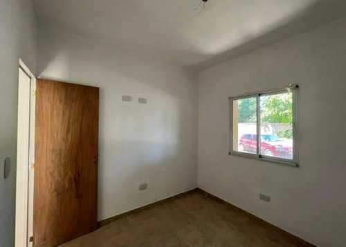 Imagen 11 de 17 de Casa Dos Dormitorios Funes