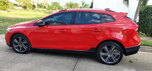 Imagen 6 de 15 de Volvo V40 Crosscountry