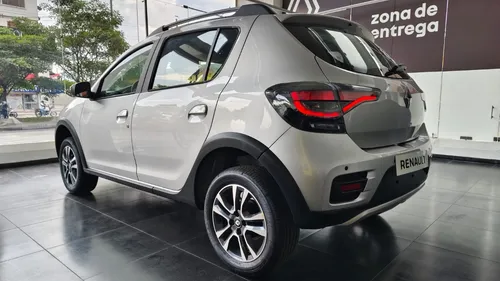 Renault Stepway 1.6 Intens Cvt