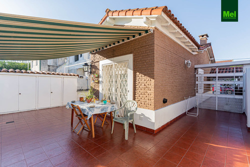 Imagen 23 de 30 de Excelente Casa 4 Amb | Jardín | Parrilla | Cochera