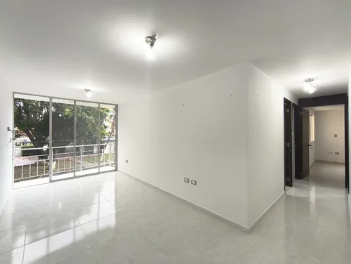Apartamento En Arriendo En Guaimaral. Cod A30770