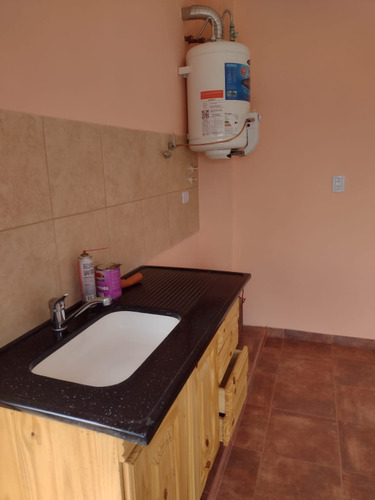 Alquiler Dpto 2 Ambientes , Una Persona Sola .