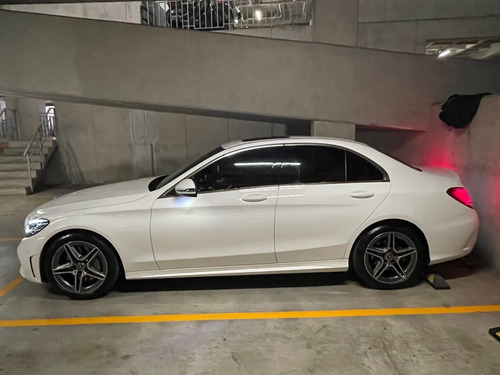 Imagen 4 de 7 de Mercedes Benz C300 Sport Cgi
