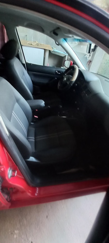 Volkswagen Jetta 2.0 L4 Mt