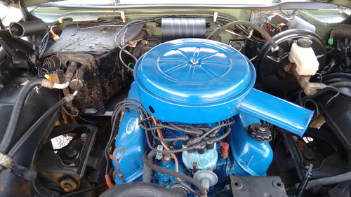 Ford Landau 1982 (galaxie)