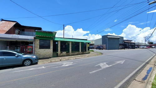 Imagen 8 de 9 de Casa Con Uso De Suelo Mixto Ubicada En Alajuela, Desamparados, Financiamiento Disponible