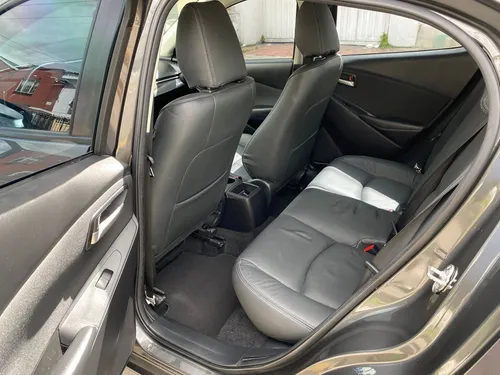 Mazda 2 Touring Aut