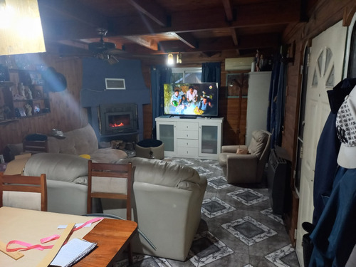 Casa Quinta Con Pileta, Parrilla Interna Y Externa,horno De Barro,galpon De 7x4, Mas Galpon Pequeñoy Tinglado De8x3