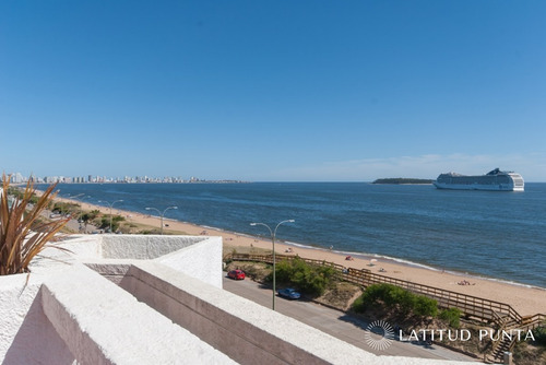 Apartamento Frente Al Mar- Ref: 324