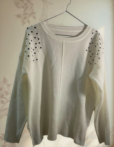 Pullover Sweater Talle M Color Hueso (Usado)