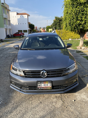 Volkswagen Jetta 2.0 Tdi L4 T Diesel Nave B A C At