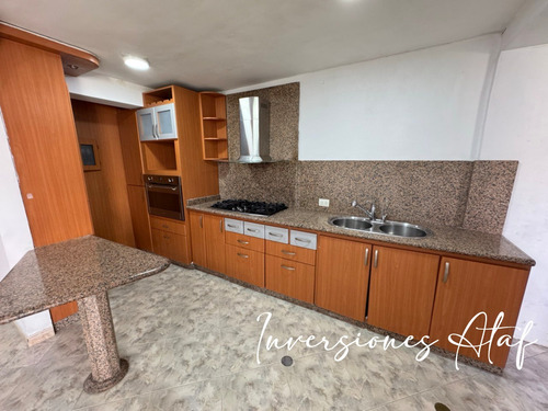 Casa En Venta El Refugio Loma Linda Guatire