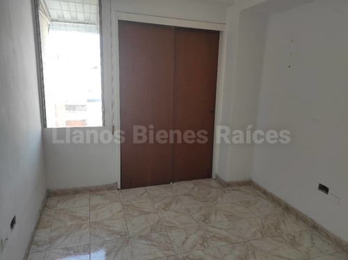 Imagen 9 de 13 de Apartamento En Venta Urb San Isidro A 1 Cuadra Av Sucre