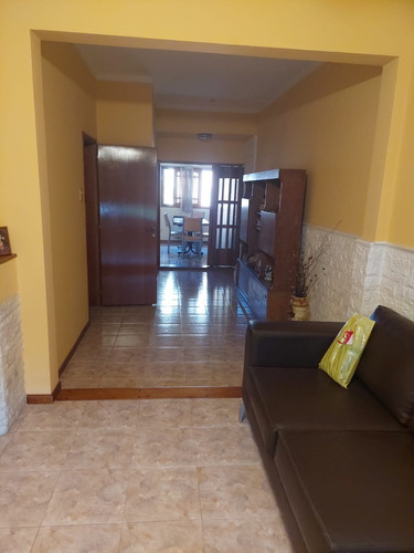 Imagen 7 de 14 de Ituzaingo Norte Chalet En Muy Buena Ubicaicon