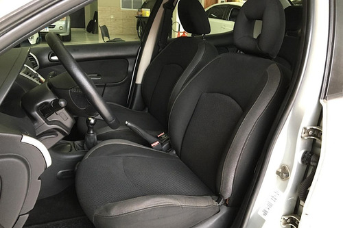 Peugeot 207 Sedan Passion Xr 1.4 8v Flex Manual