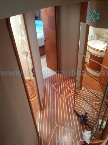 Imagem 4 de 7 de Lancha Intermarine 680 Iate Ferretti Phantom Triton Focker